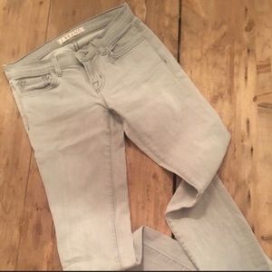 ✨HP✨ J BRAND PENCIL LEG JEANS